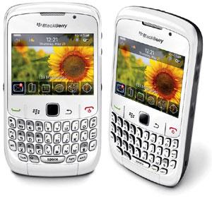 New Blackberry Curve 8520 GSM Mobile Phone WHITE+2GB Card WITH BBM