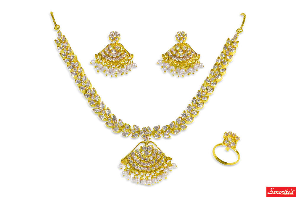 SENORITAS Elegant Stones Studded Necklace Set